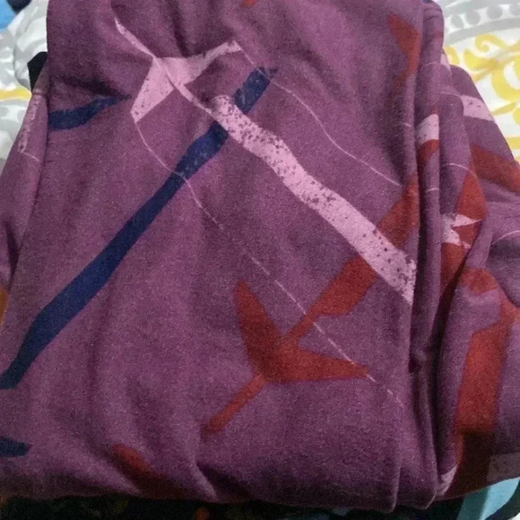 Lularoe‎ - Picture 1 of 1